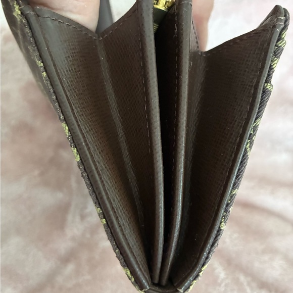 Authentic Louis Vuitton Classic Monogram Brown Denim Wallet ~ Vintage - Picture 10 of 16